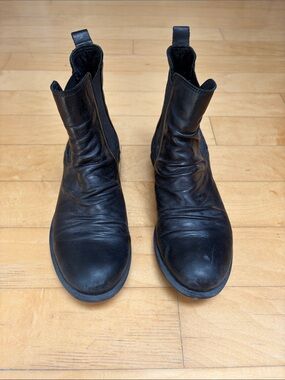 Miz Mooz Women’s Black Leather Chelsea Boots